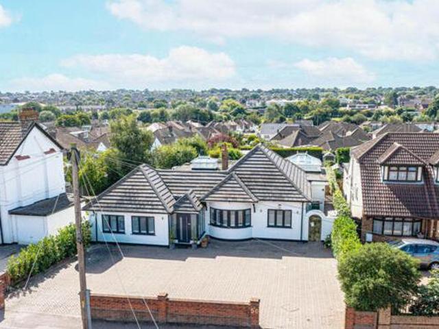 House for sale in Alton Barnes, Essex