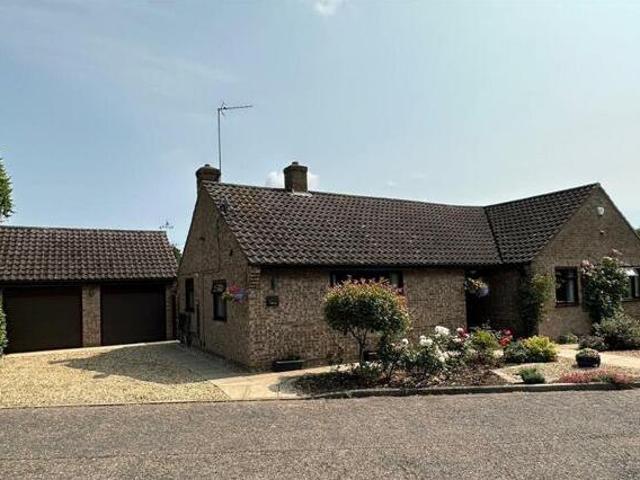 House for sale in Hampton Green, Cambridgeshire
