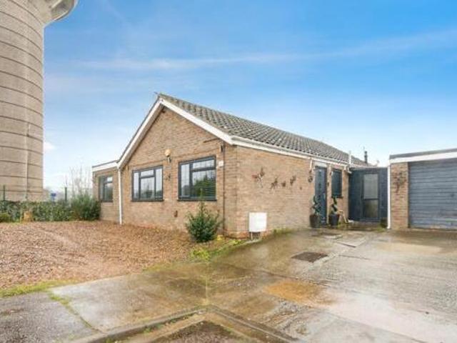 House for sale in Pakefield, East Suffolk