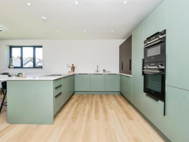 Bungalow for sale in Hanham, South Gloucestershire