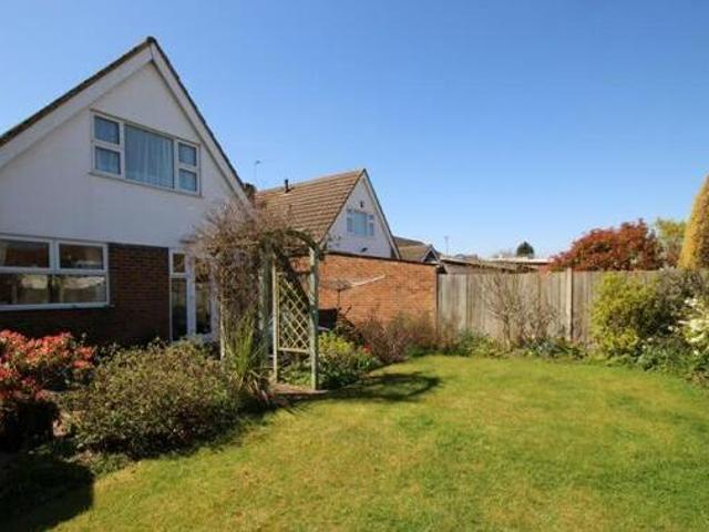 House for sale in Allington, Midway
