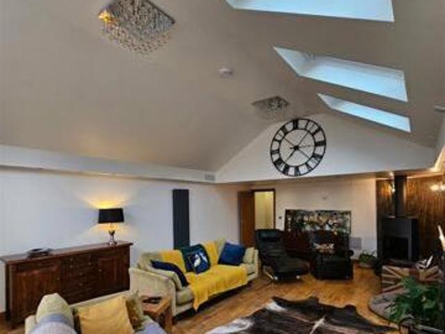 House for sale in Potters Corner, East Midlands