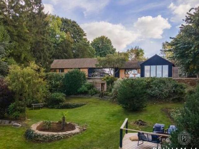 House for sale in Lyons, Greater London
