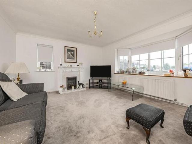 Bungalow for sale in Five Acres, Hertfordshire