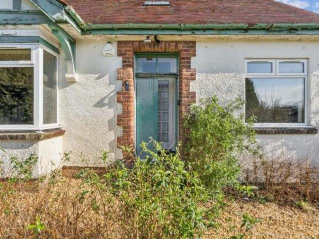 Bungalow for sale in Milngavie, Scotland