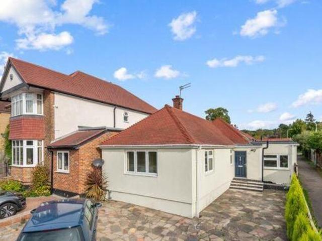 House for sale in Northwood