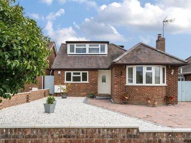 House for sale in Barton Stacey, Hampshire