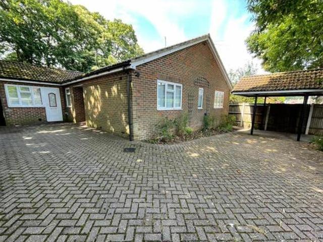 House for sale in Brompton, Gillingham