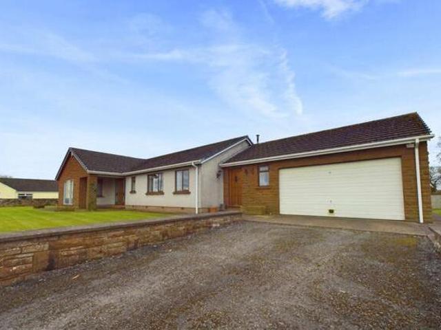 House for sale in Fell Lane