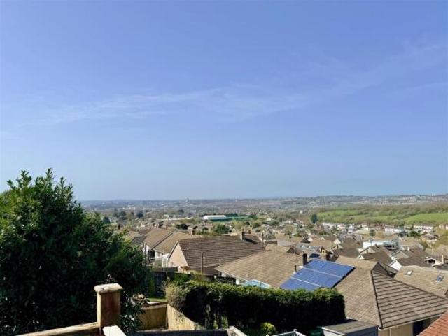 Bungalow for sale in Mount Wise