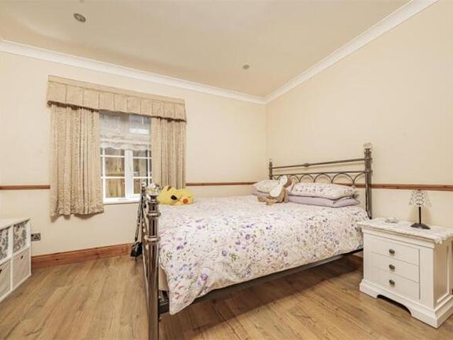 Bungalow for sale in Five Acres, Hertfordshire