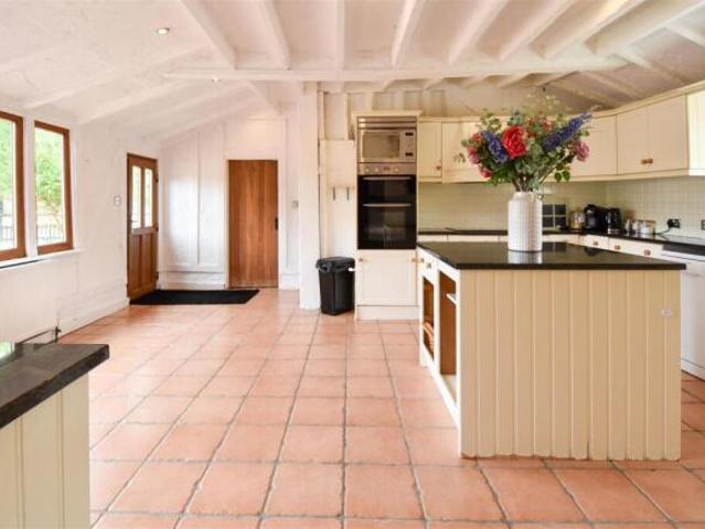 Bungalow for sale in Pilgrims' Hatch, Navestock Side