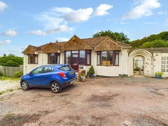 House for sale in Oad Street, Kent