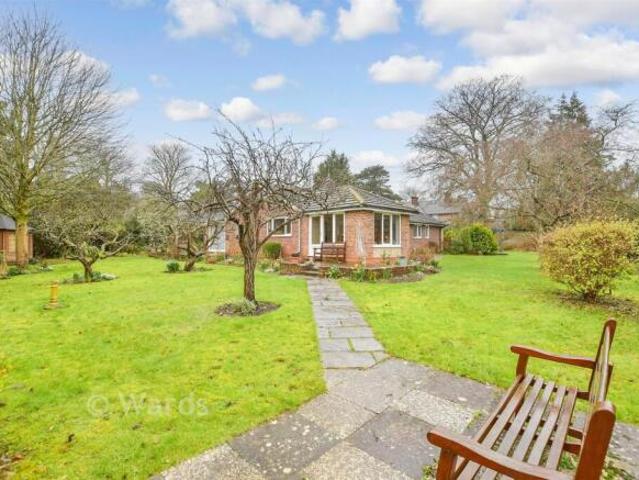 Bungalow for sale in Midway, Kent