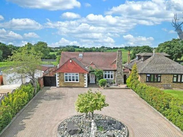 House for sale in Lyons, Greater London