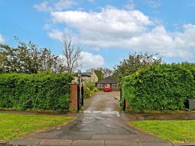 House for sale in Fishers Green, Shephall