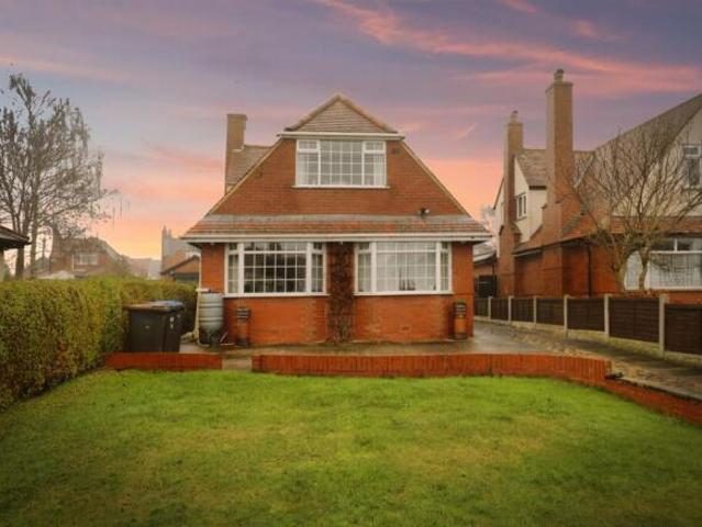 Bungalow for sale in Harrogate, North Yorkshire