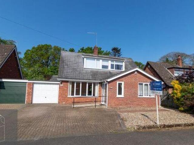 House for sale in Heartsease, East Bank