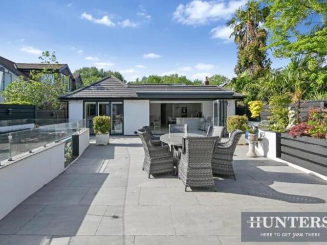 Bungalow for sale