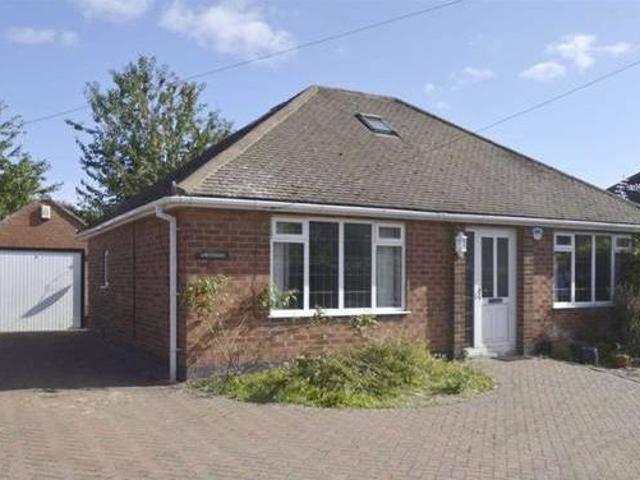 House for sale in Froggatt, East Midlands