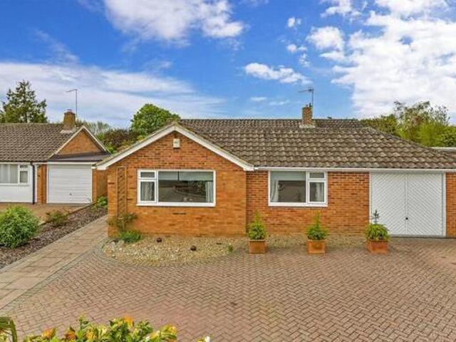 House for sale in Higham Wood, Bourne Vale