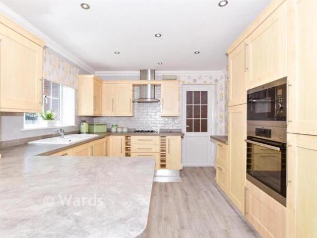 Bungalow for sale in Midway, Kent