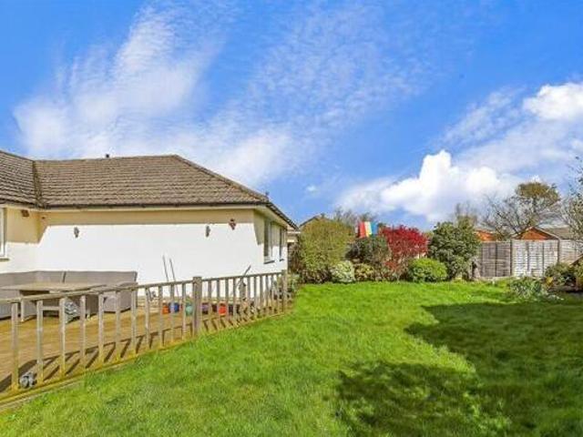 House for sale in Spring Vale, Hampshire