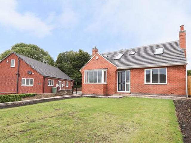 House for sale in Froggatt, East Midlands