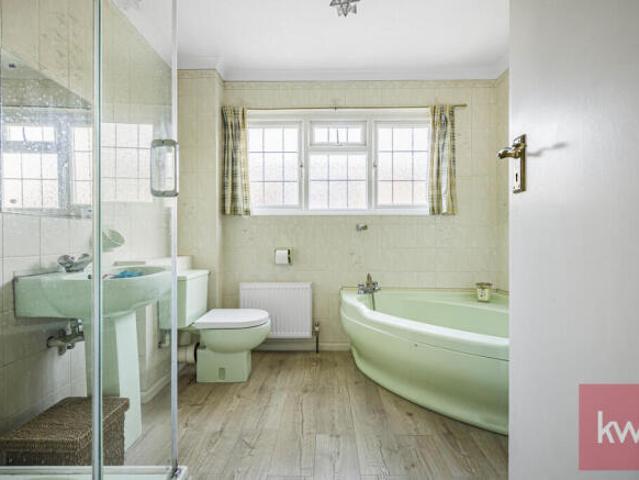 Bungalow for sale in Burnham, Swallow