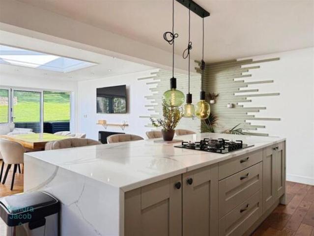 Bungalow for sale in Harthill, Cheshire West and Chester