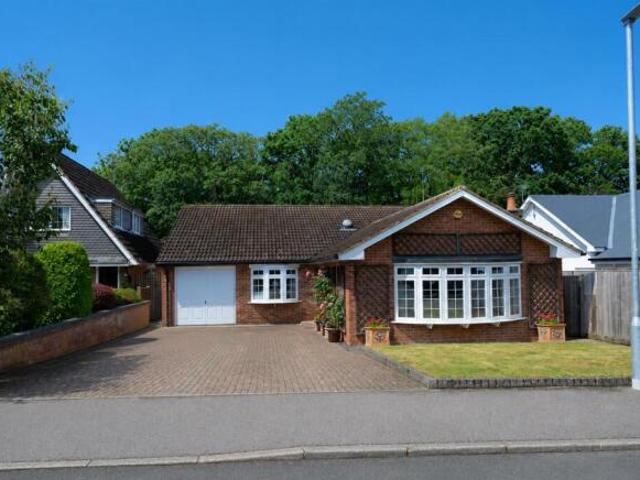Bungalow for sale in Five Acres, Hertfordshire