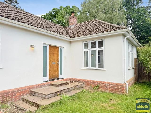 Bungalow for rent in Chedburgh, Isle Of Man