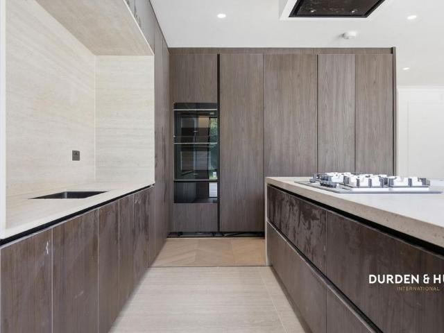 House for rent in Chigwell, Epping
