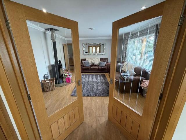 House for rent in Methwold Hythe, Brookville