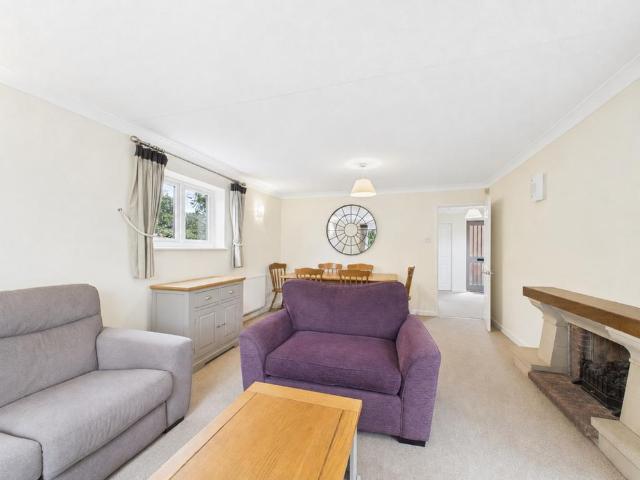 House for rent in Ewens Farm, Golden Valley