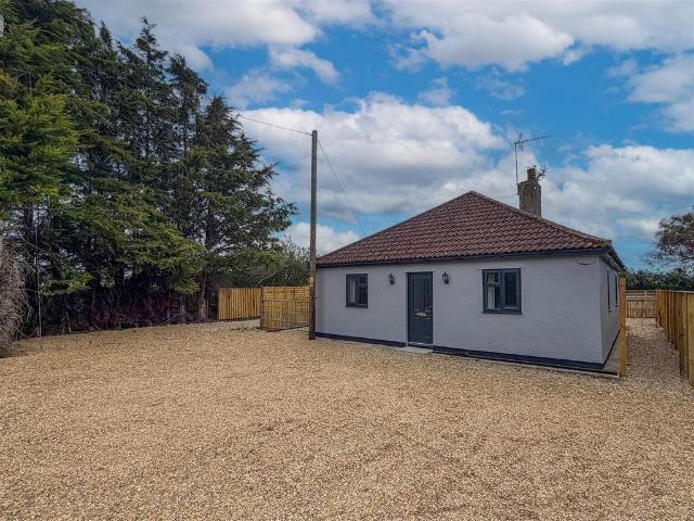 Bungalow for rent in Barway, Isle Of Man
