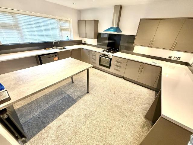 Bungalow for rent in Old Wharf, City Of Leicester