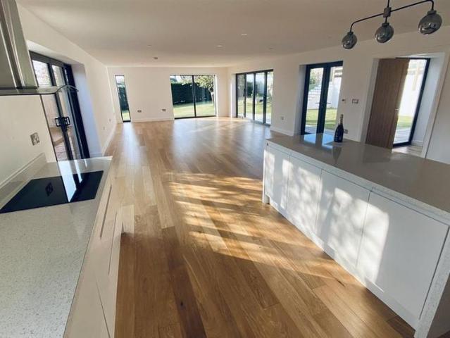 House for rent in Langland, Newton