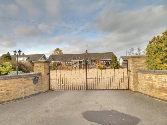 Bungalow for rent in Four Gotes, Isle Of Man