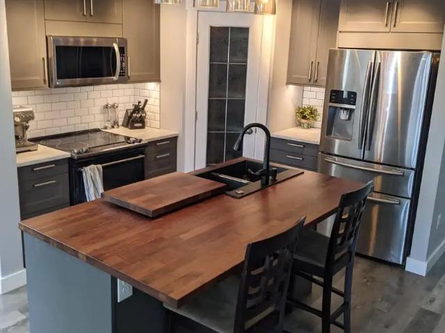 House for rent in Wedgewood, Alberta