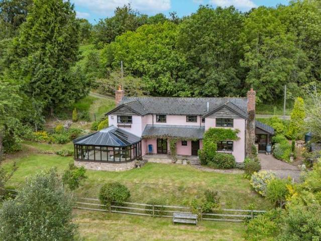 Farm for sale in Linton, Whitbourne