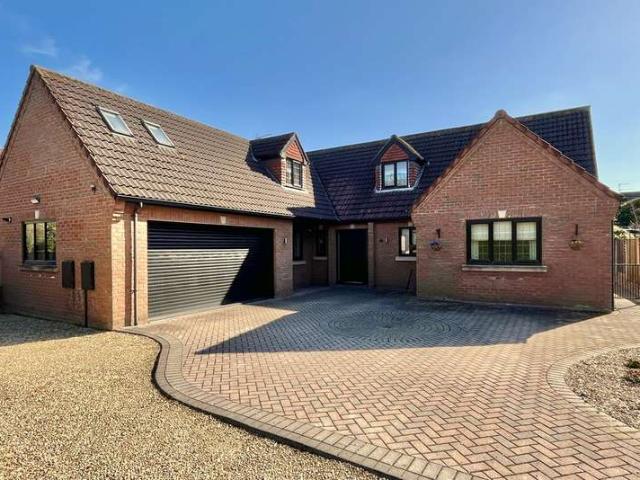 Farm for sale in Branton, South Yorkshire