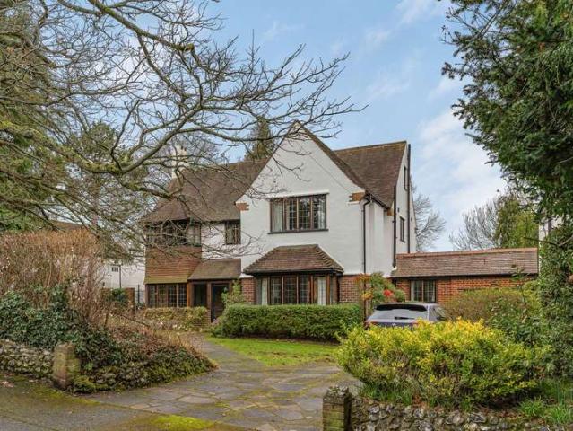 Farm for sale in London Borough of Croydon, Purley