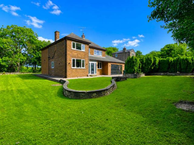 Farm for sale in Conisbrough, South Yorkshire