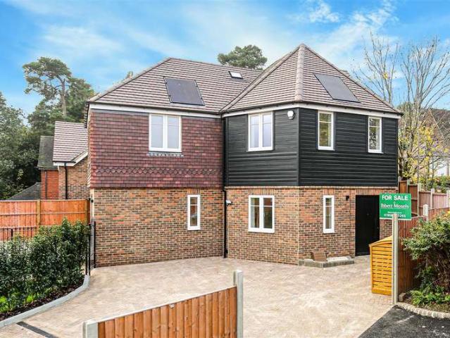 Farm for sale in The Butts, Kent