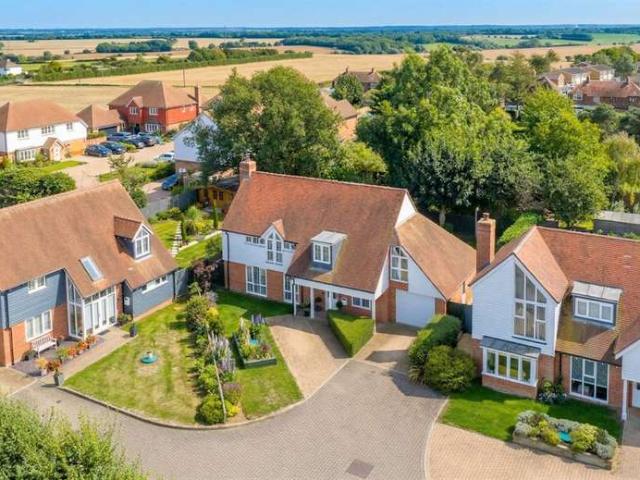 Farm for sale in Hoath, The Bridge