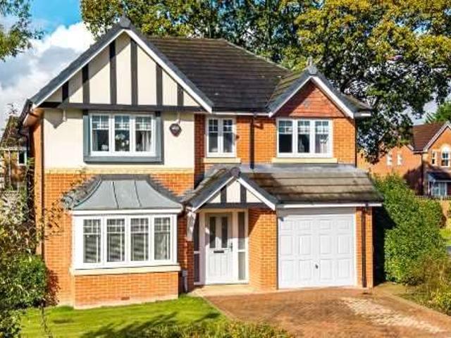 Farm for sale in Walton-le-Dale, South Ribble