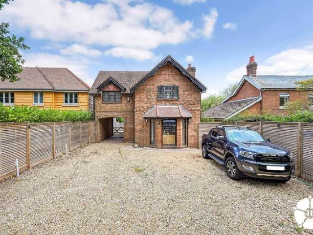Farm for sale in Totton, New Forest