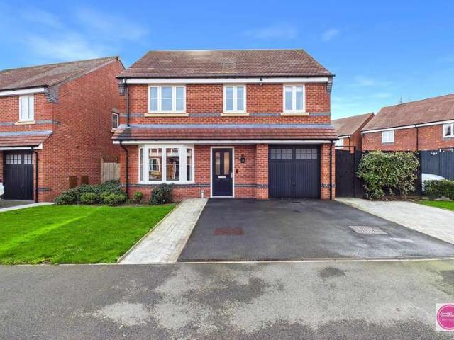 Farm for sale in Oversetts, Egginton