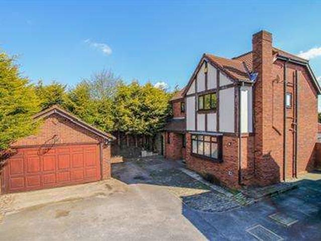 Farm for sale in Horbury, West Yorkshire